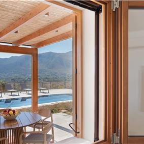 3 bedroom villa with pool near Castellamarre del Golfo, sleeps 5